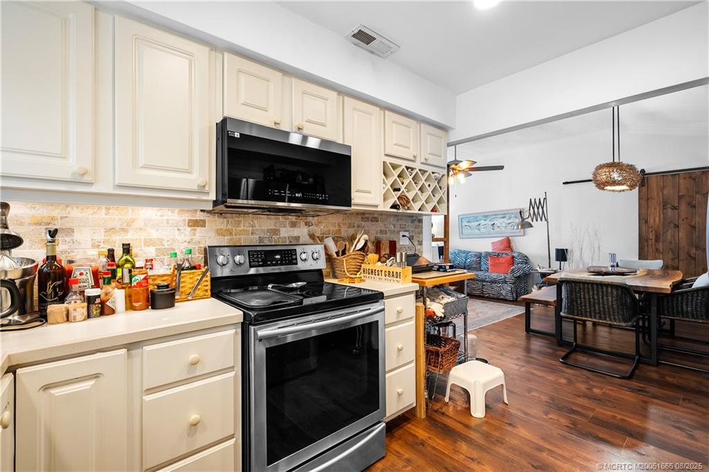 99 Ridge Circle Fort Pierce, FL 34982 - Photo 29 of 49 11105 S Indian River Dr