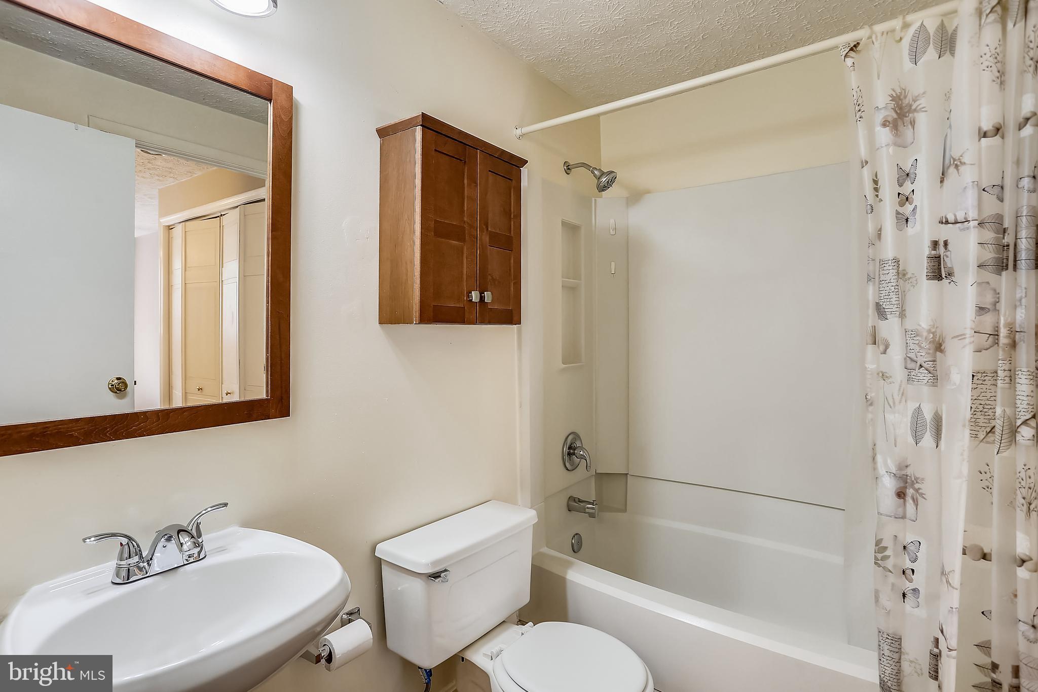 8329 Windfall Road Springfield, VA 22153 - Photo 17 of 25 Gallery Image 17