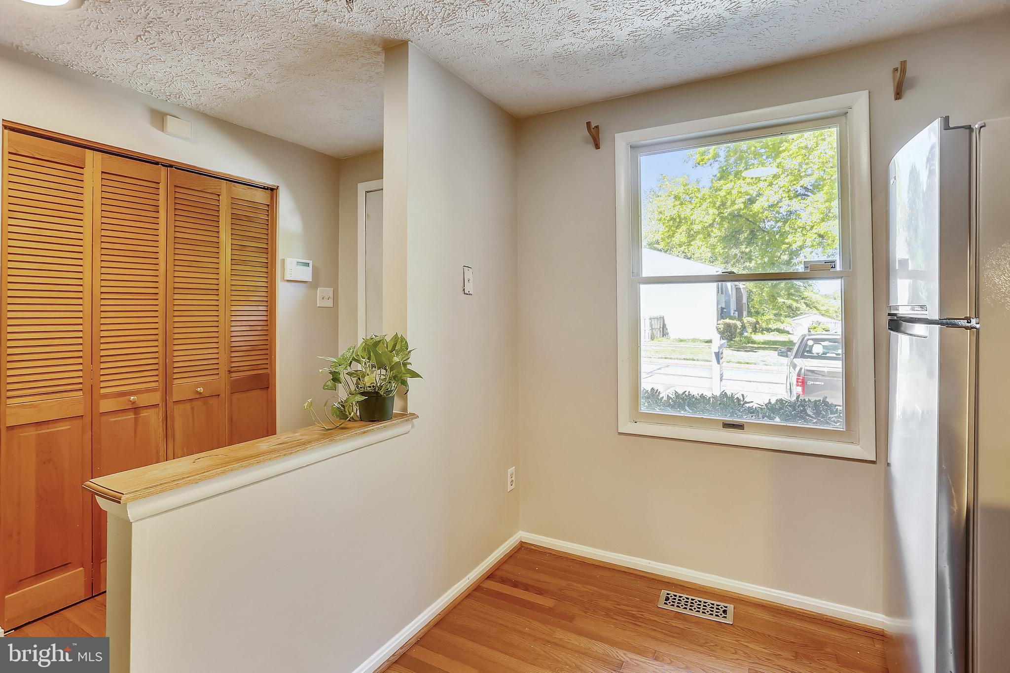 8329 Windfall Road Springfield, VA 22153 - Photo 5 of 25 Gallery Image 5