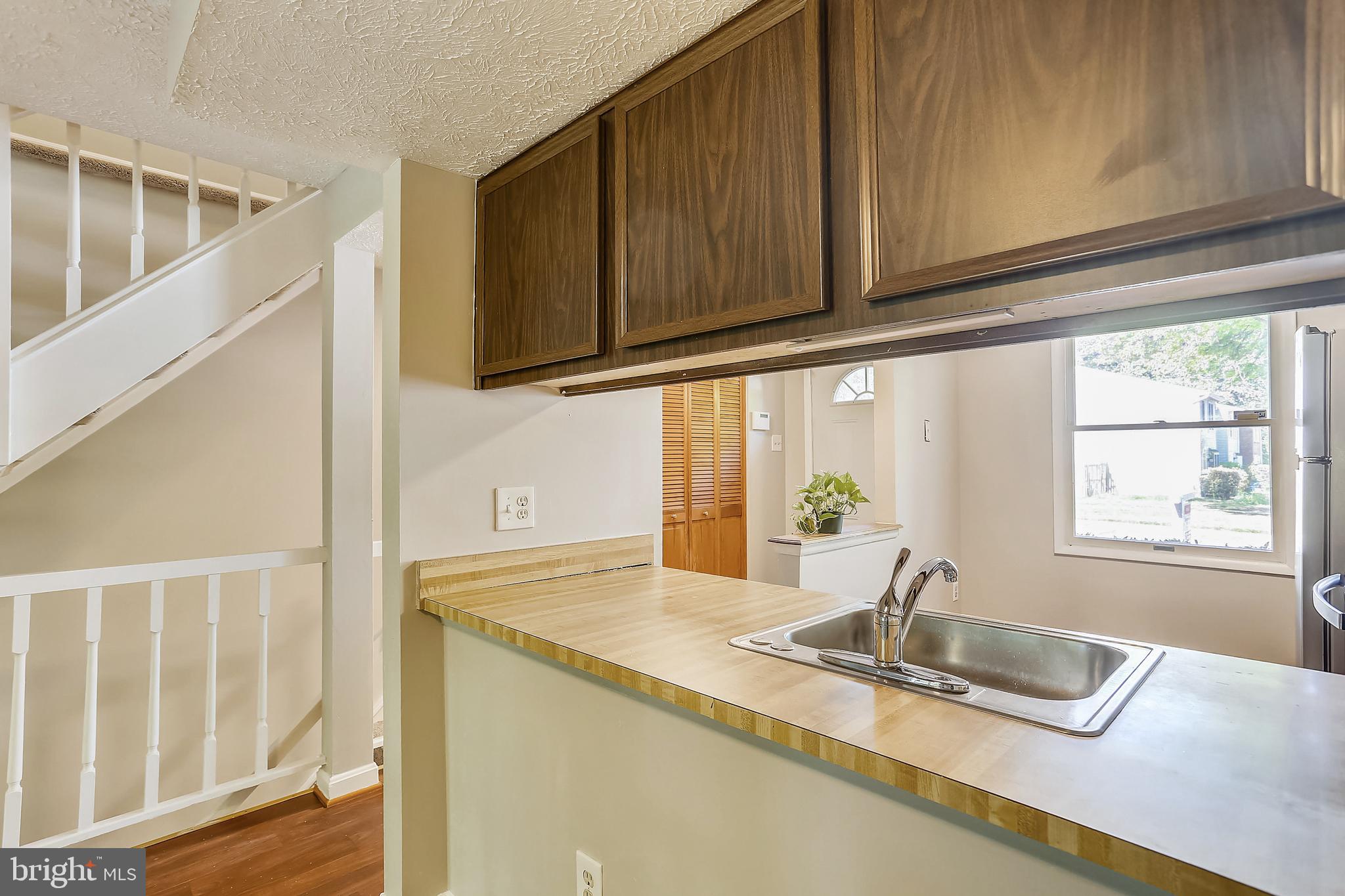 8329 Windfall Road Springfield, VA 22153 - Photo 8 of 25 Gallery Image 8