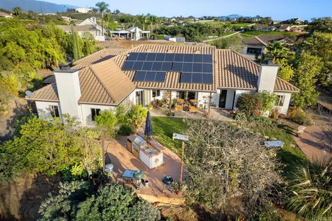 $1,224,999 | 30837 Palomar Vista Drive, Valley Center, CA 92082