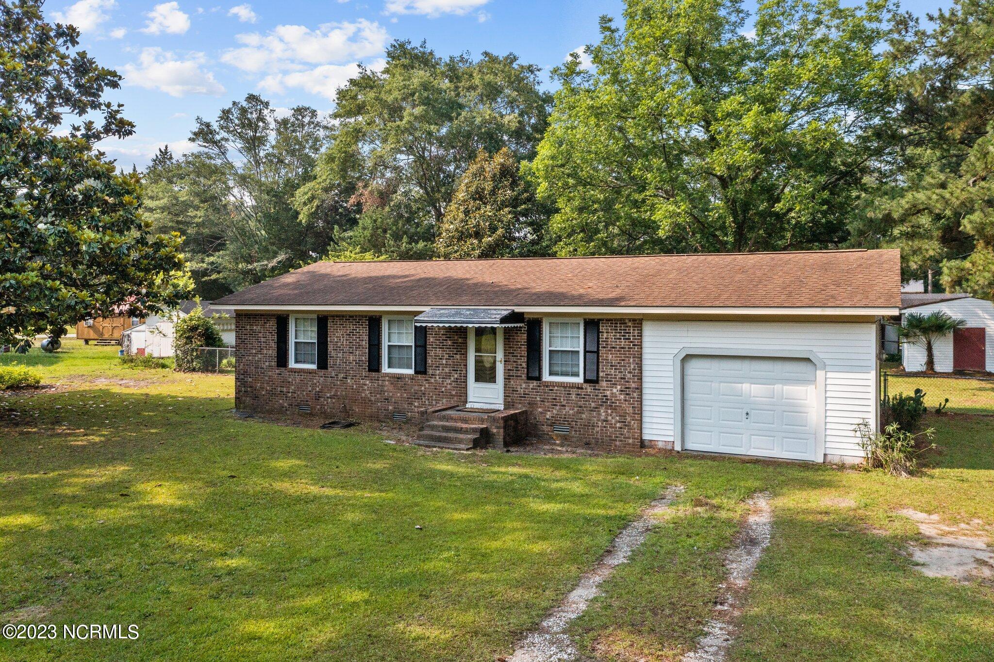 110 Chips Road Vanceboro, NC 28586 - Photo 38 of 38 front of house