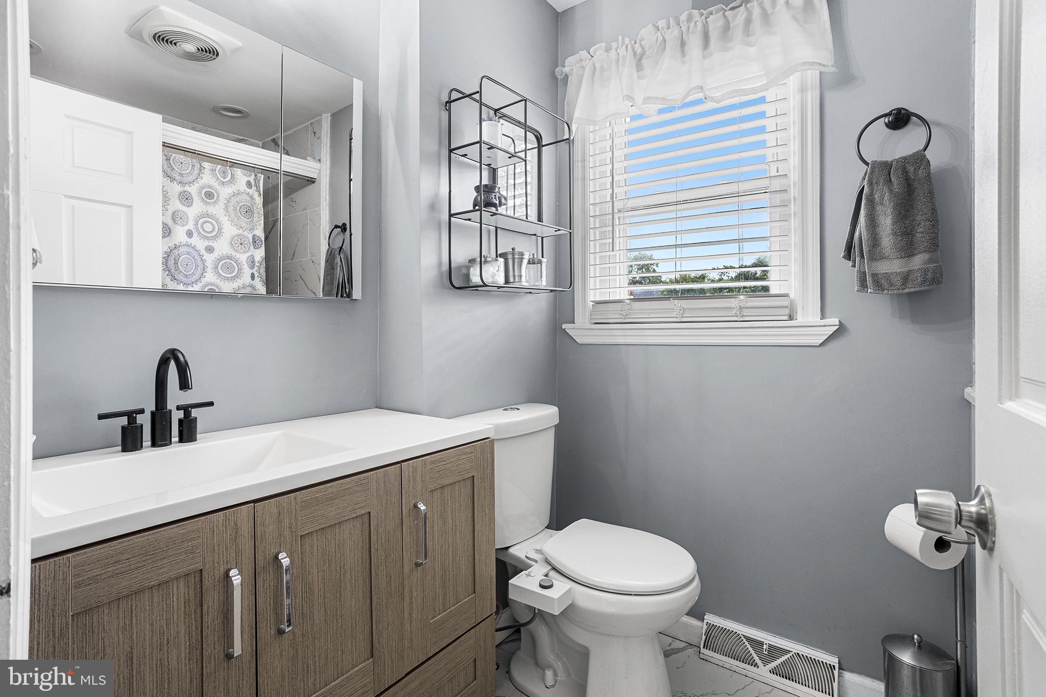 113 Pelham Road North Voorhees, NJ 08043 - Photo 15 of 29