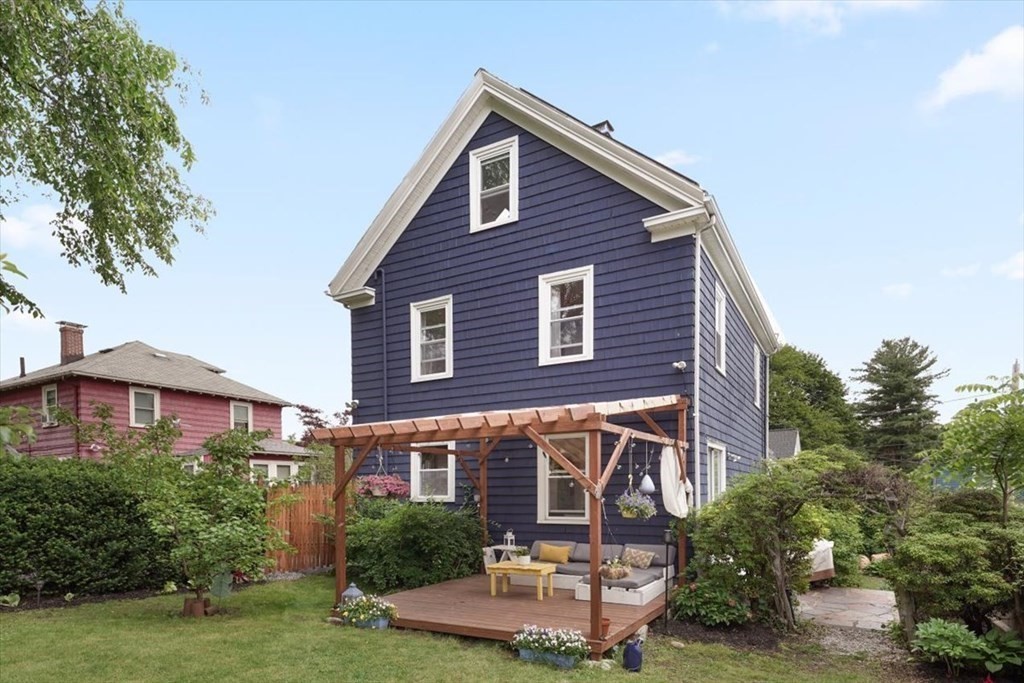 110 Glendower Road Boston, MA 02131 - Photo 34 of 41 Gallery Image 34
