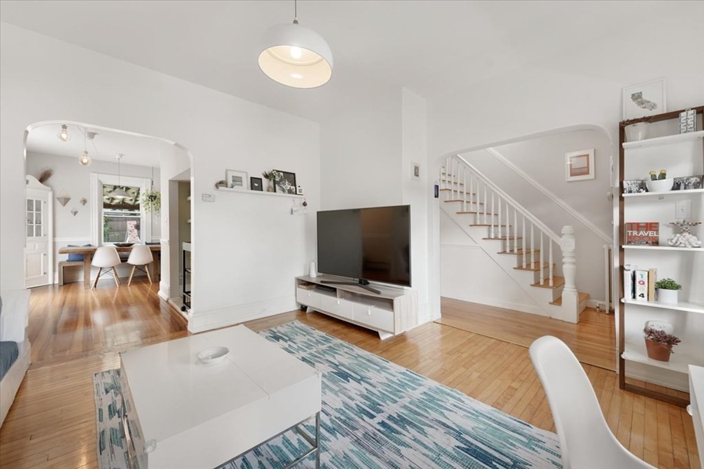110 Glendower Road Boston, MA 02131 - Photo 7 of 41 Gallery Image 7