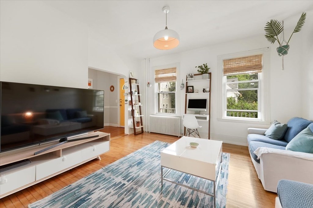 110 Glendower Road Boston, MA 02131 - Photo 8 of 41 Gallery Image 8