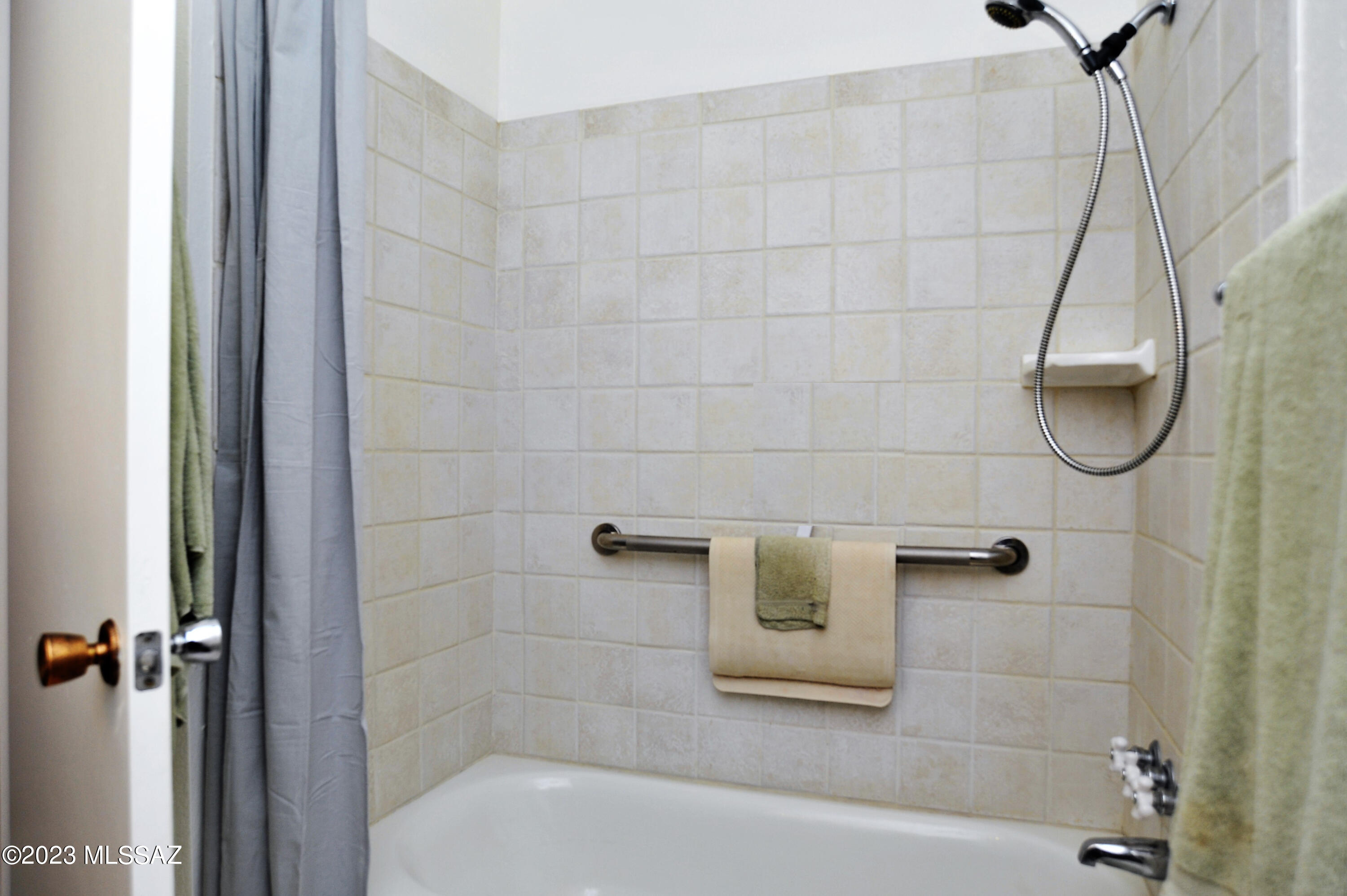 3750 North Country Club Road, Unit 24 Tucson, AZ 85716 - Photo 23 of 36