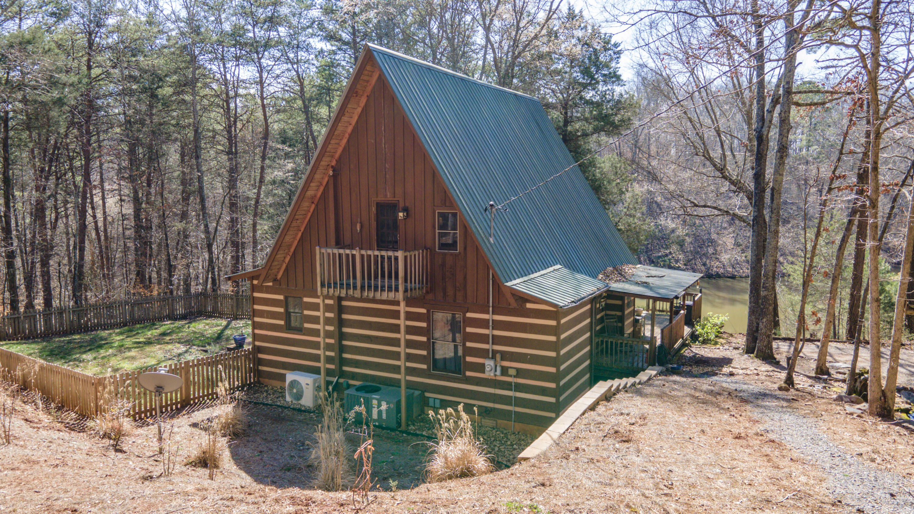 930 Council Road Northeast Charleston, TN 37310 - Photo 4 of 103 3-DJI_0030