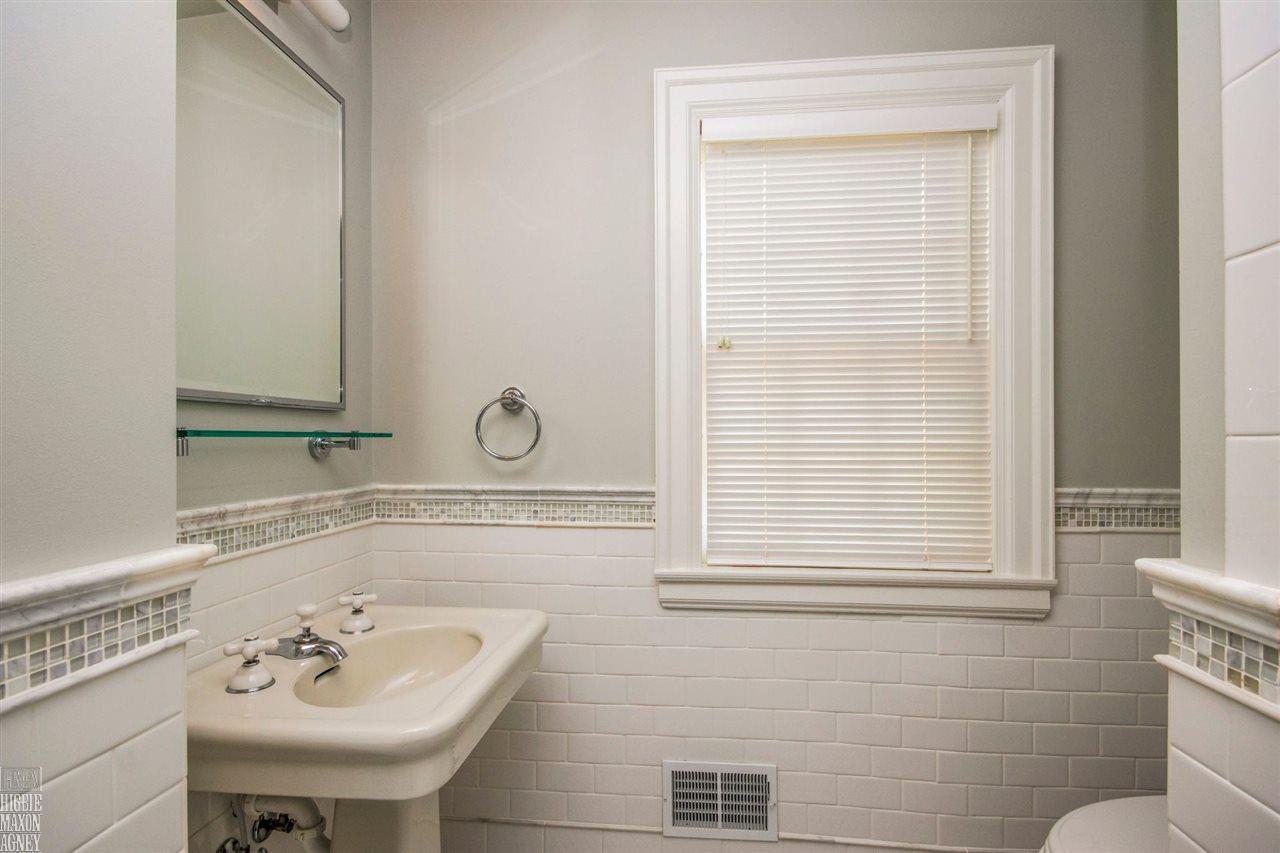 136 Linden Road Birmingham, MI 48009 - Photo 41 of 48 Gallery Image 41