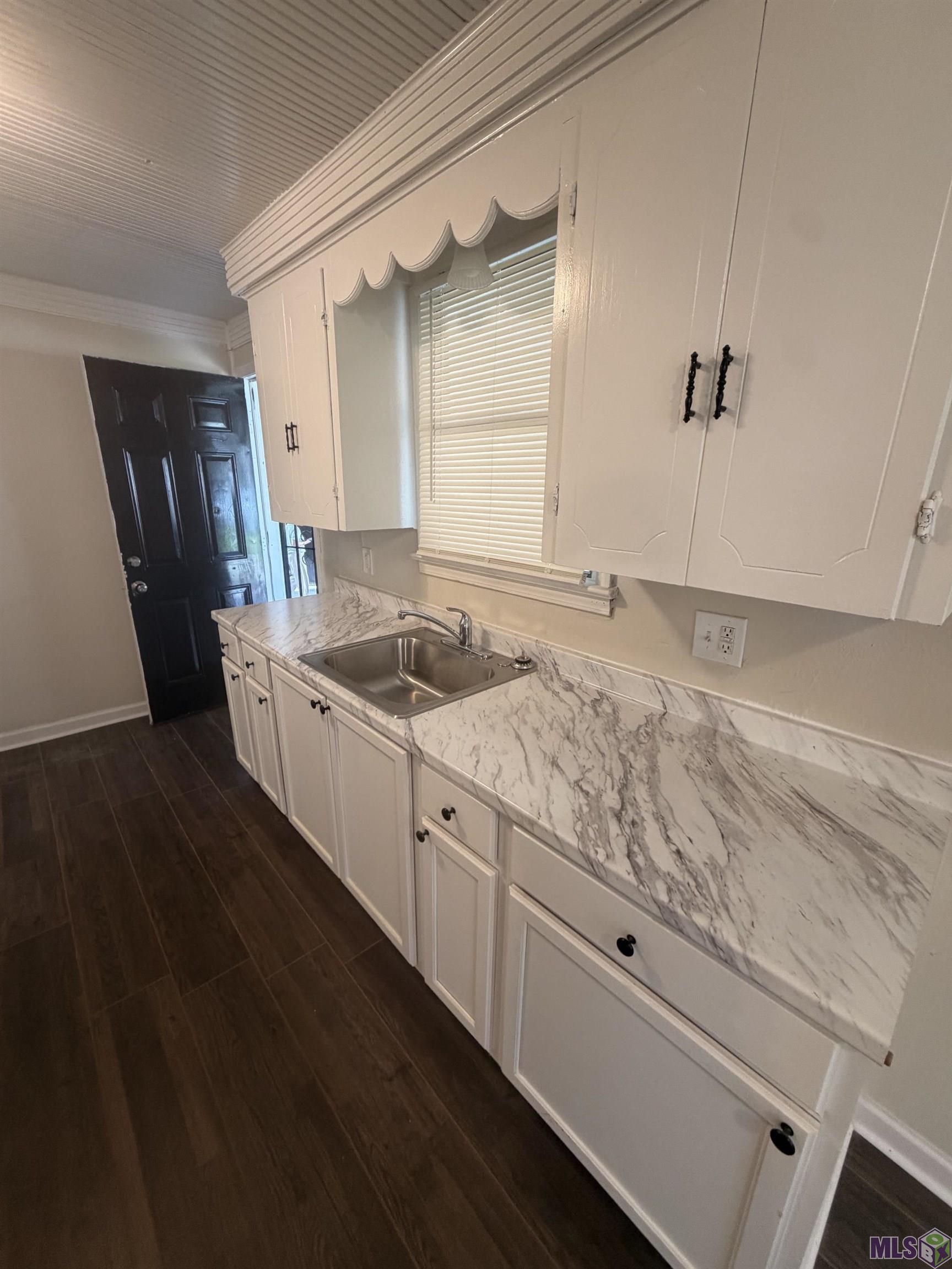 4314 Gurney Street Baton Rouge, LA 70805 - Photo 3 of 11