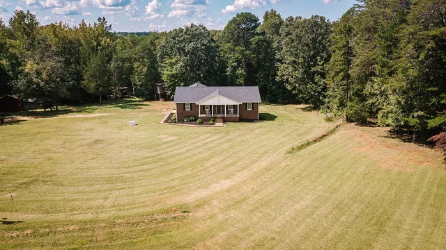 $400,000 | 300 Darwin Road, Gaffney, SC 29340