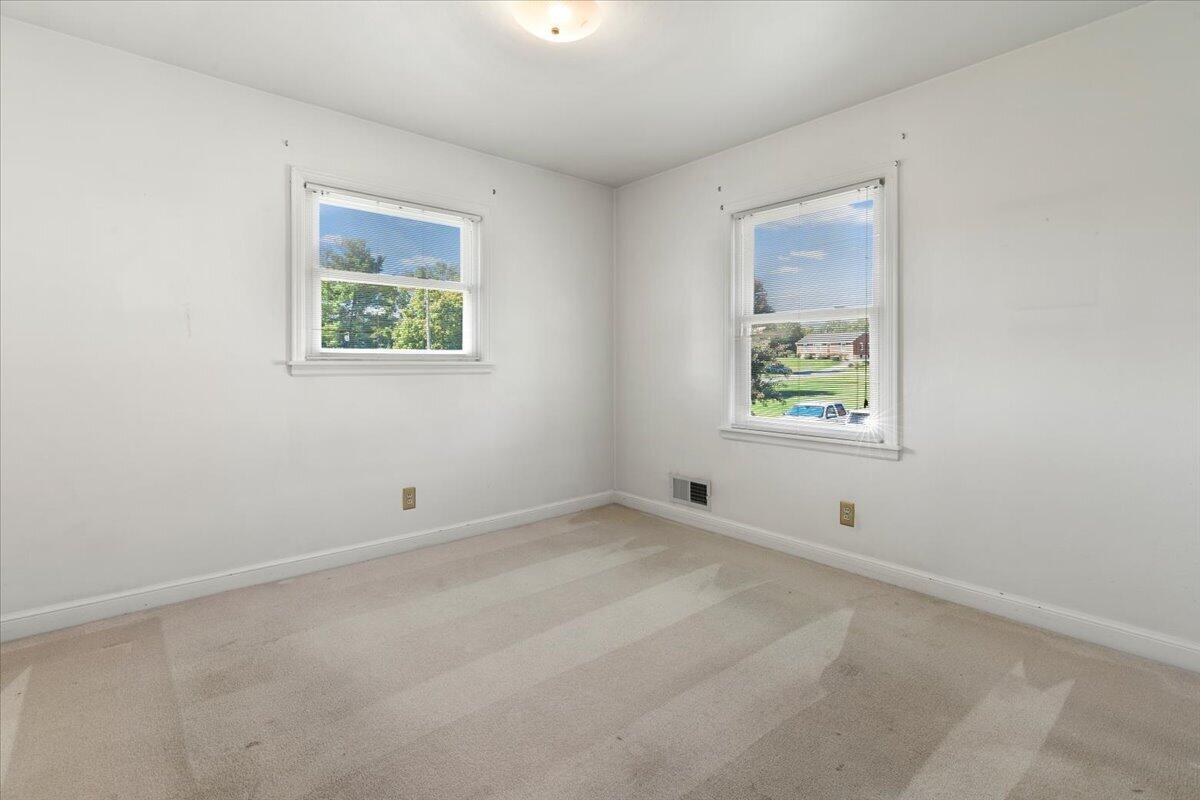 7612 Barrens Road Roanoke, VA 24019 - Photo 28 of 66 27-IMG_7463