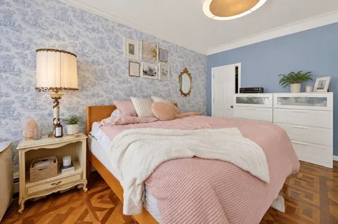$4,100 | 17 Dent Street, Unit 1, Boston, MA 02132