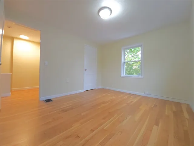 $920,000 | 1 Shangri-La Lane, Middletown, RI 02842