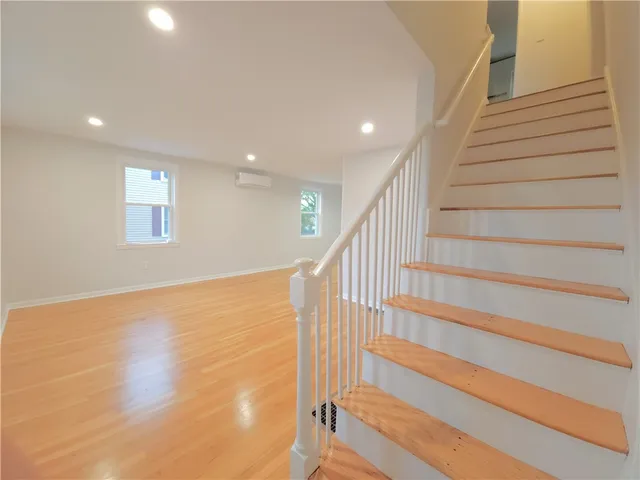 $920,000 | 1 Shangri-La Lane, Middletown, RI 02842