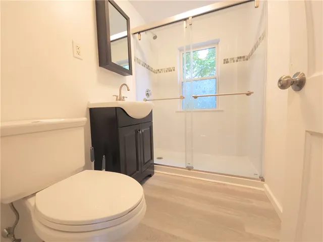 $920,000 | 1 Shangri-La Lane, Middletown, RI 02842