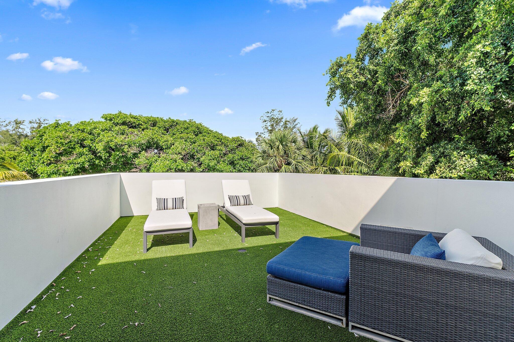 12 North Beach Road Jupiter Island, FL 33455 - Photo 37 of 62 148-12NBeachRd-HobeSound-SMALL