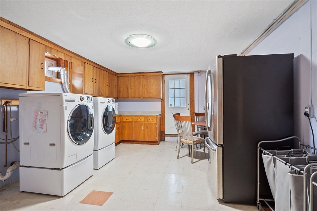 41 Webster Road Lexington, MA 02421 - Photo 23 of 32