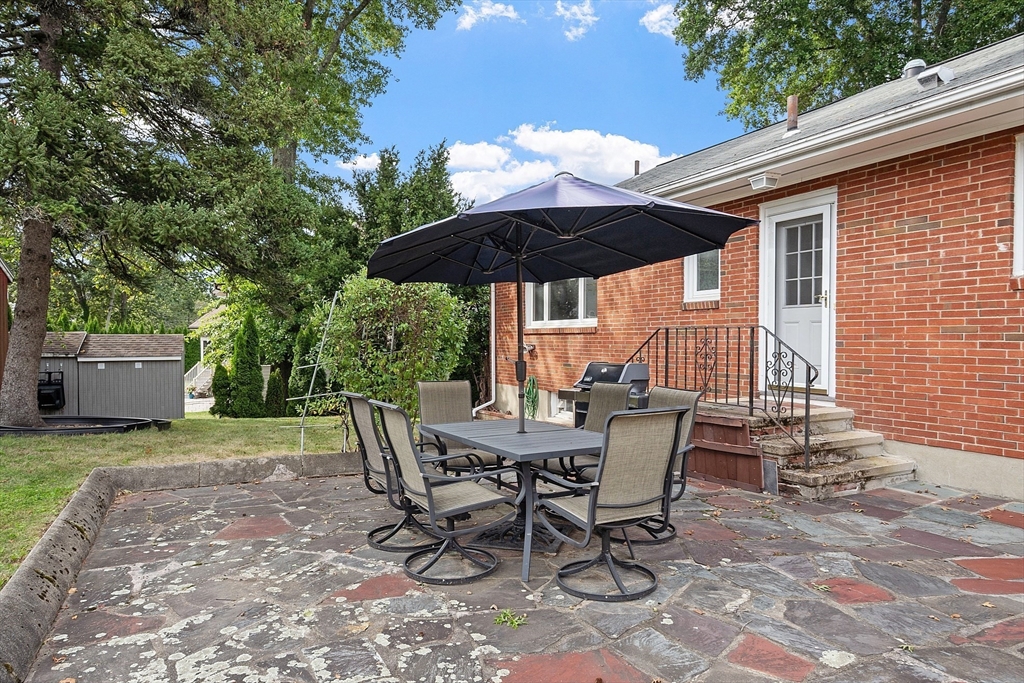 41 Webster Road Lexington, MA 02421 - Photo 28 of 32