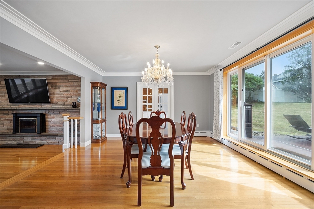 41 Webster Road Lexington, MA 02421 - Photo 8 of 32