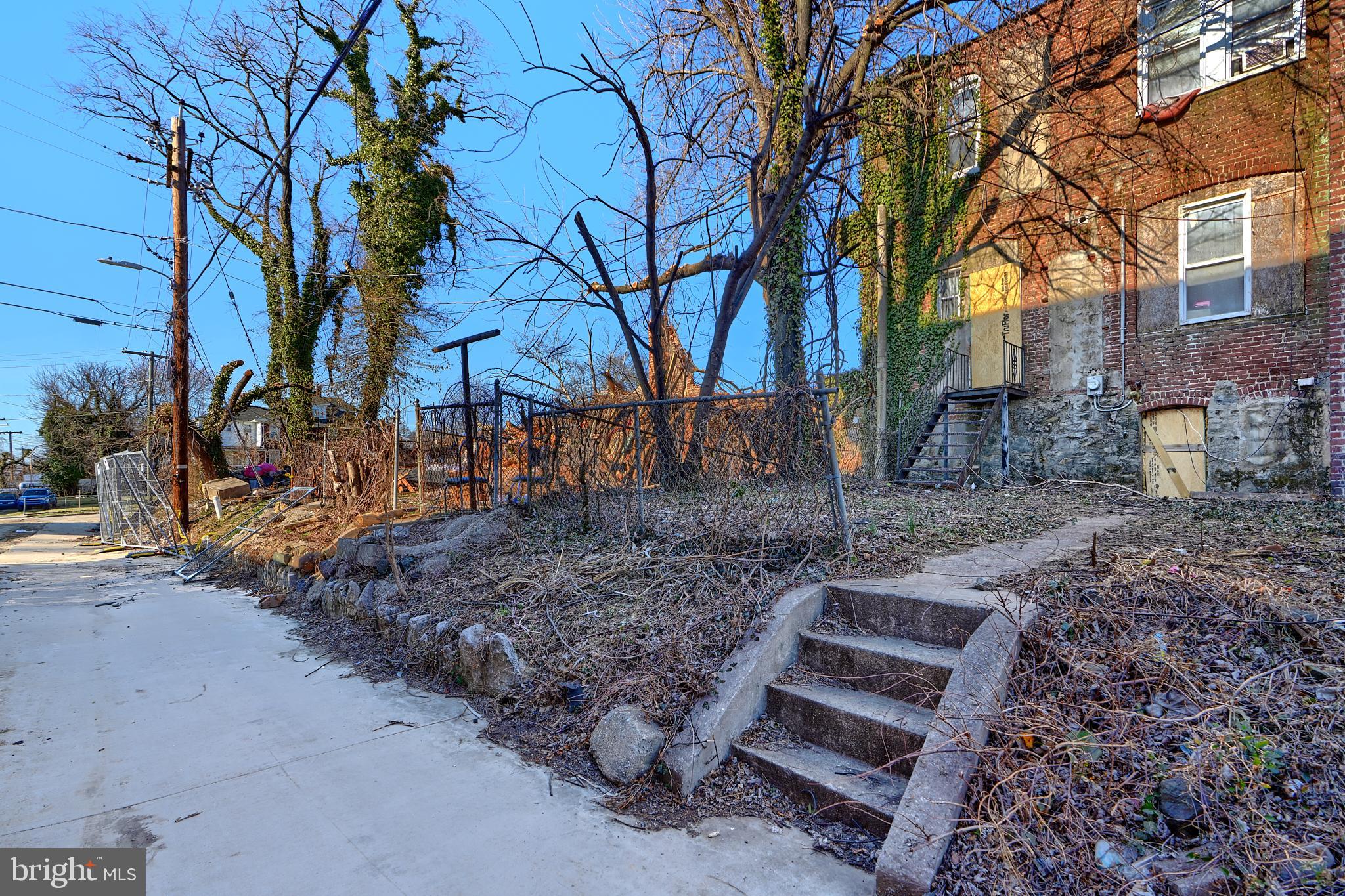 3618 Reisterstown Road Baltimore, MD 21215 - Photo 3 of 29 Rehab & Sell for $$