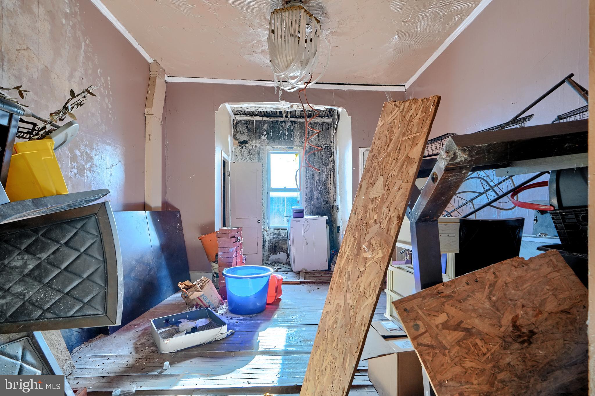 3618 Reisterstown Road Baltimore, MD 21215 - Photo 8 of 29 Dining Area