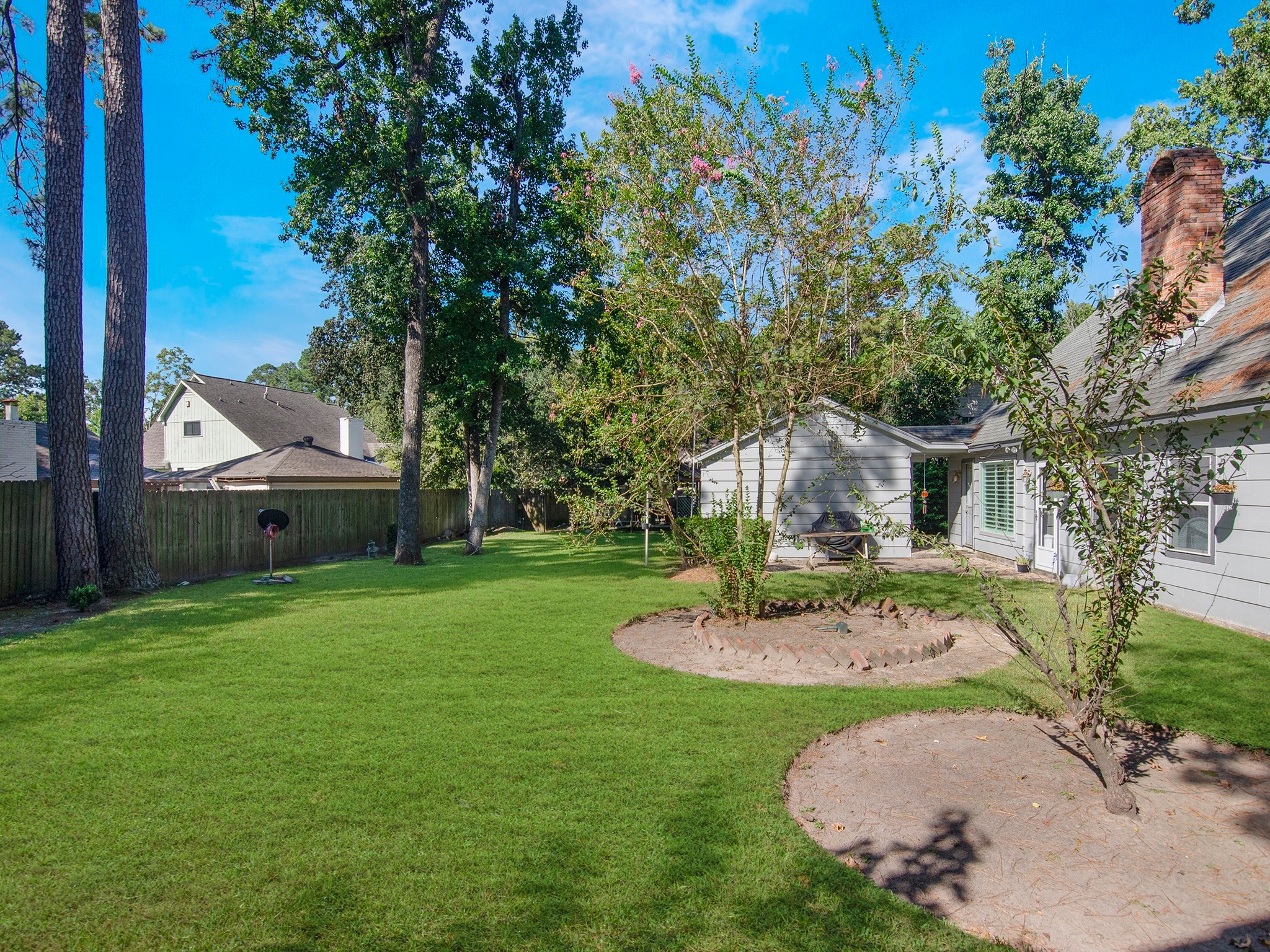 532 Raleigh Drive Conroe, TX 77302 - Photo 32 of 40 Plenty of room for play, gardening or a pool.