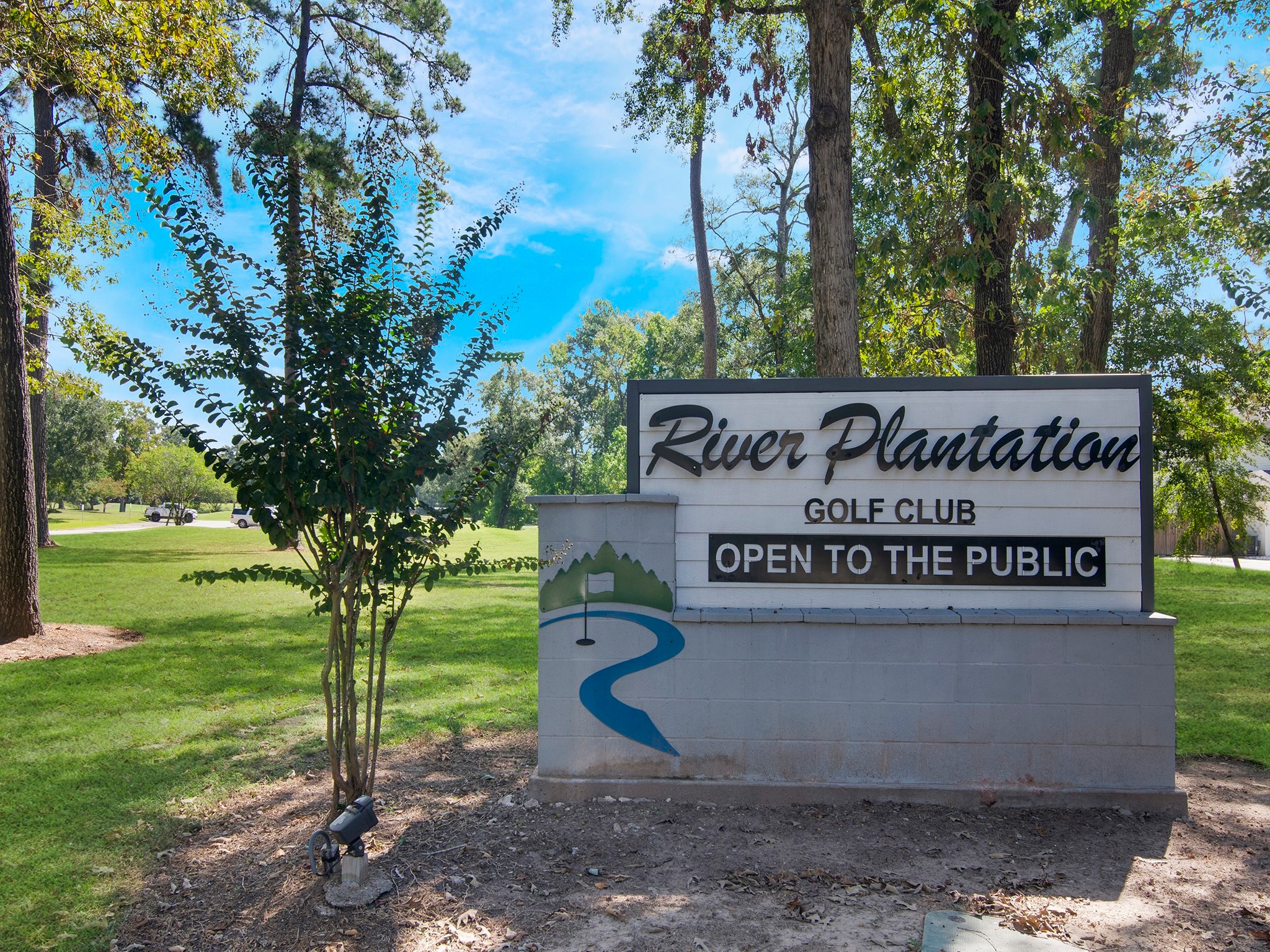 532 Raleigh Drive Conroe, TX 77302 - Photo 39 of 40 a view of outdoor space with sign board