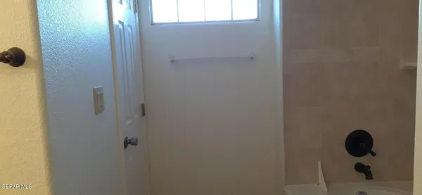 $2,425 | 5466 Buffalo Creek Drive, El Paso, TX 79938