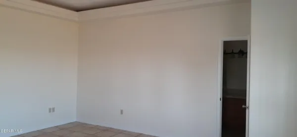 $2,425 | 5466 Buffalo Creek Drive, El Paso, TX 79938