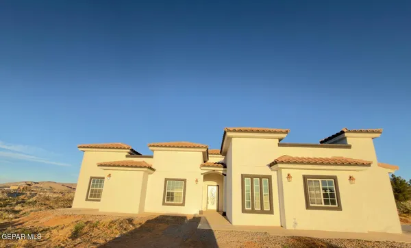 $2,425 | 5466 Buffalo Creek Drive, El Paso, TX 79938