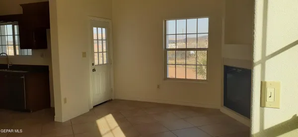 $2,425 | 5466 Buffalo Creek Drive, El Paso, TX 79938