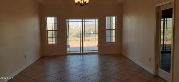 $2,425 | 5466 Buffalo Creek Drive, El Paso, TX 79938