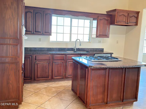 $2,425 | 5466 Buffalo Creek Drive, El Paso, TX 79938