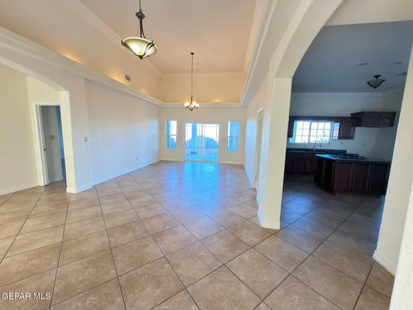 $2,425 | 5466 Buffalo Creek Drive, El Paso, TX 79938