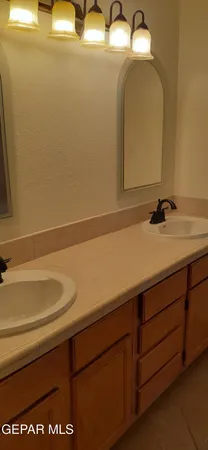 $2,425 | 5466 Buffalo Creek Drive, El Paso, TX 79938