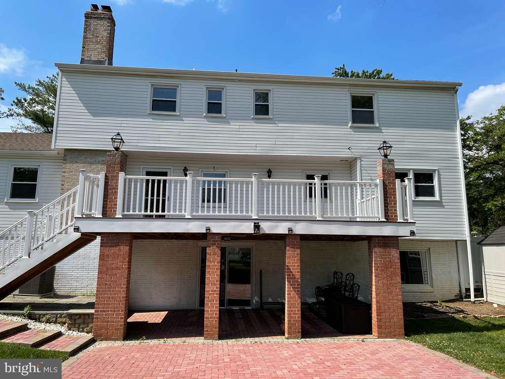 9304 Bells Mill Road Potomac, MD 20854 - Photo 4 of 74 Fabulous deck W/covered brick patio
