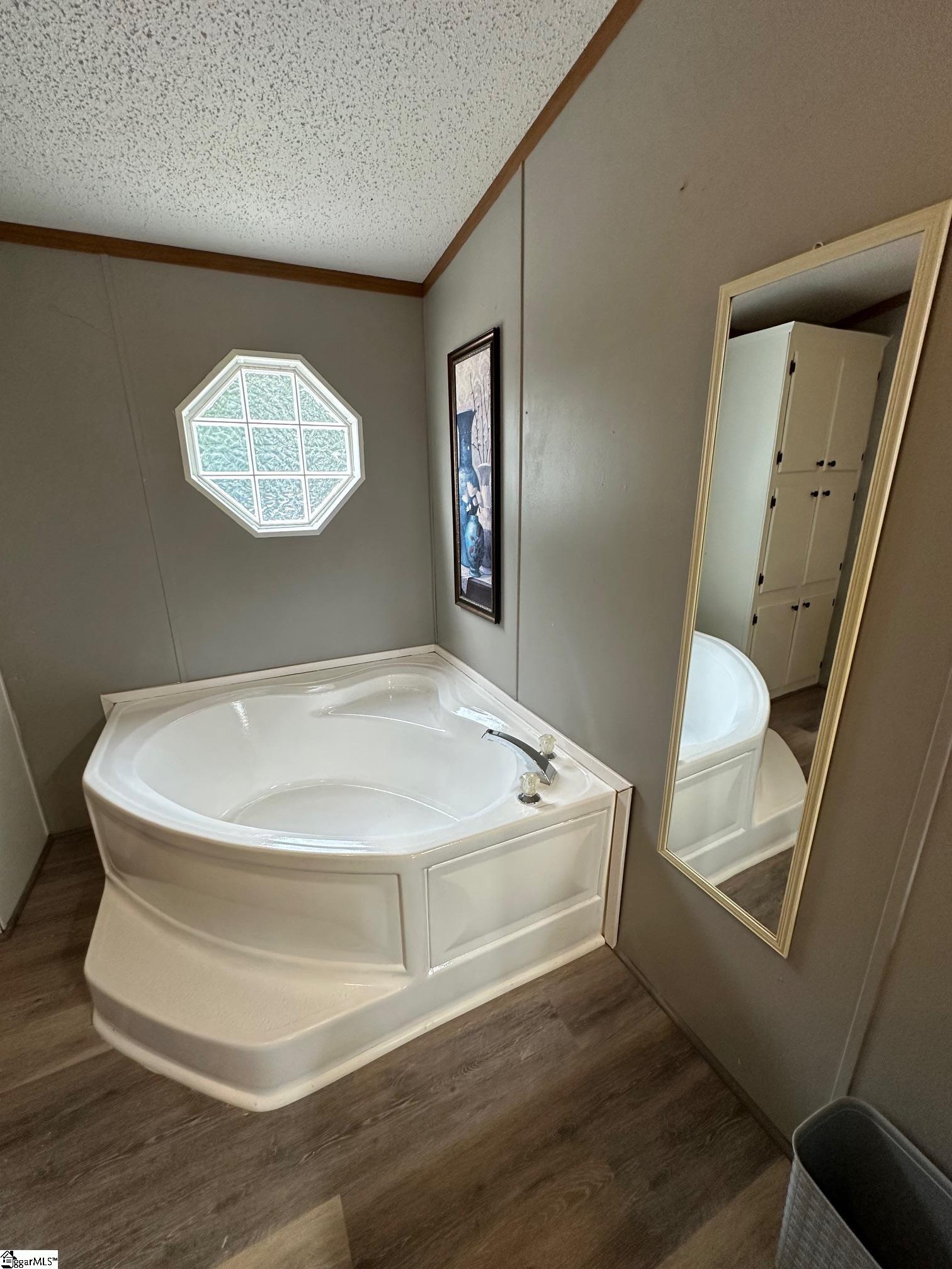 207 Elijah Simmons Road Woodruff, SC 29388 - Photo 16 of 33