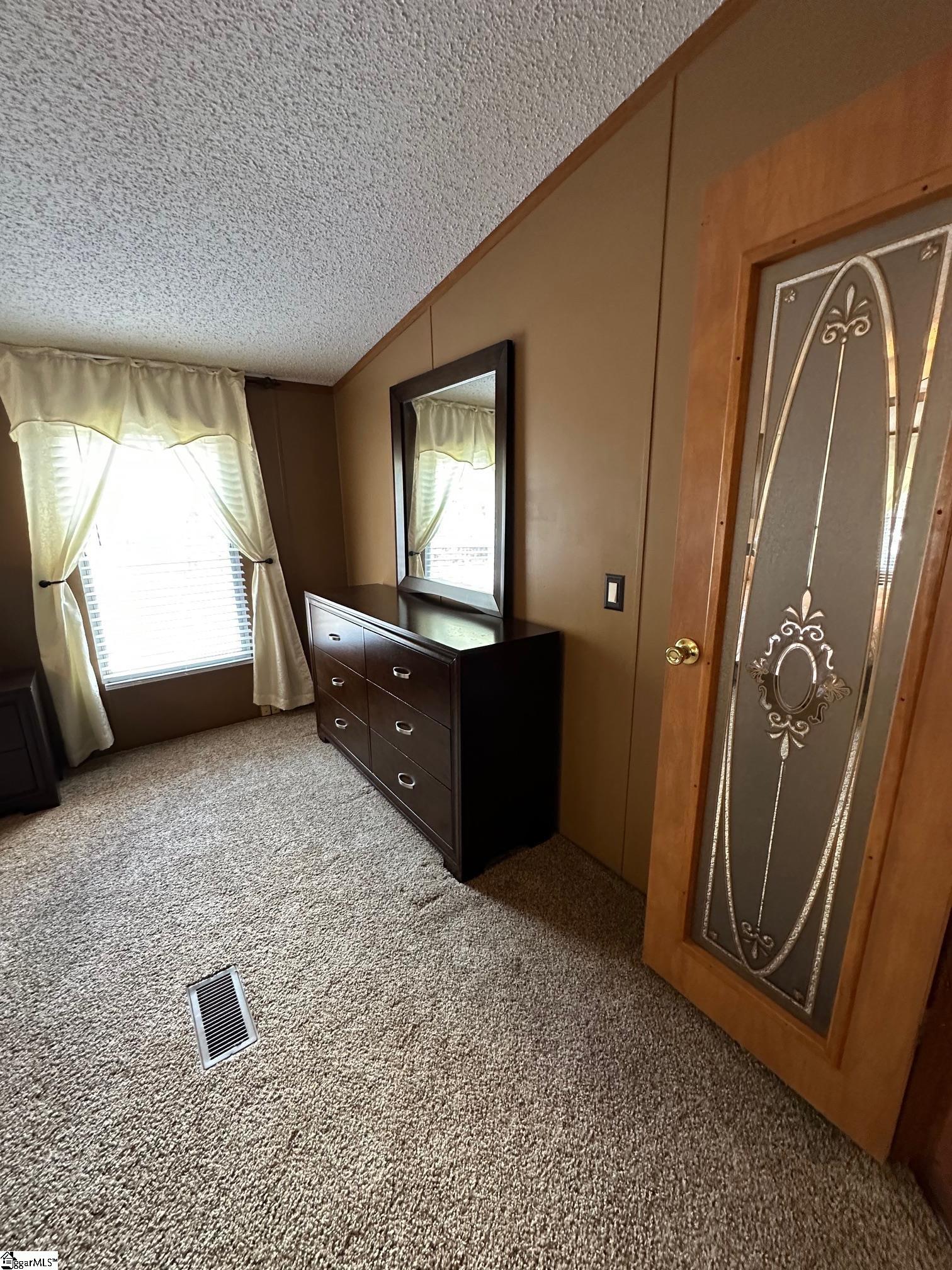 207 Elijah Simmons Road Woodruff, SC 29388 - Photo 20 of 33