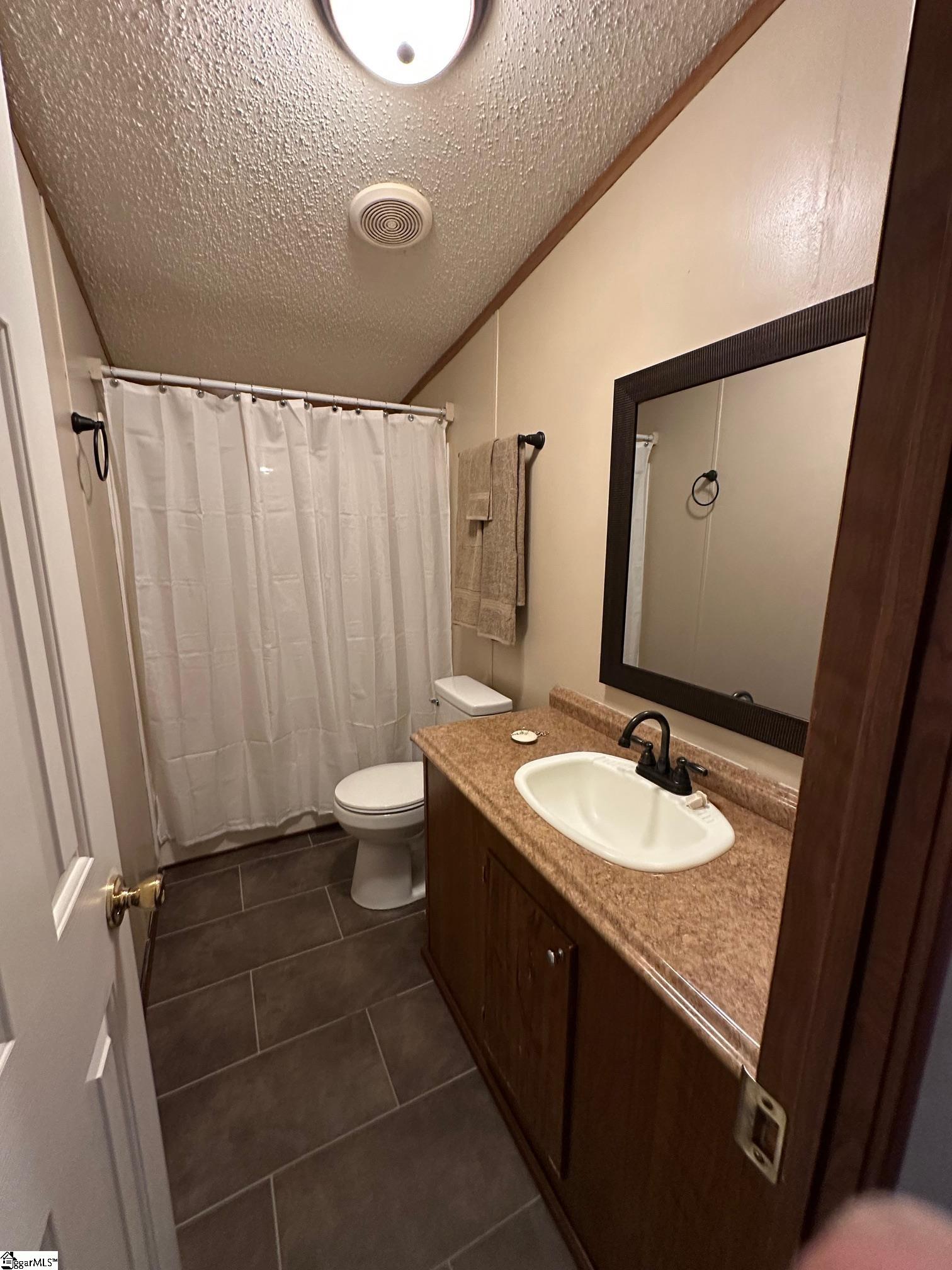 207 Elijah Simmons Road Woodruff, SC 29388 - Photo 21 of 33