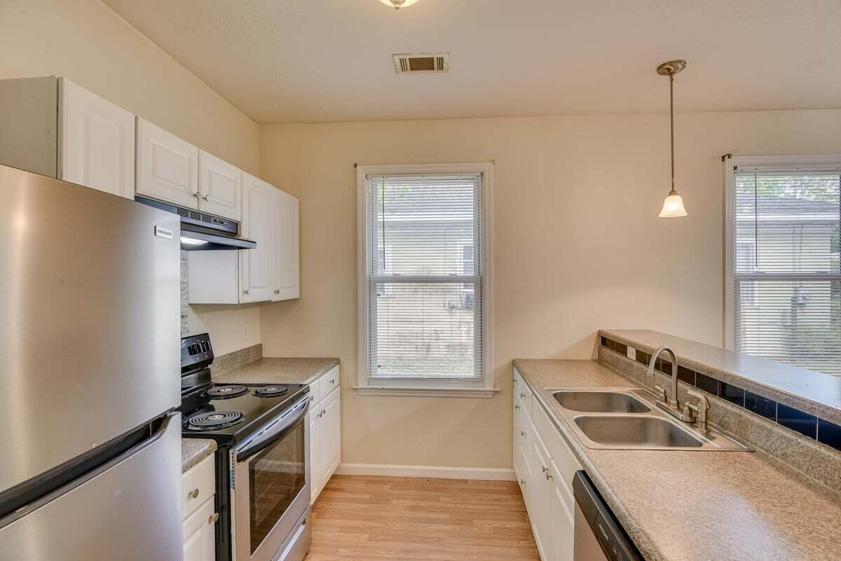 1313 Beman Street Augusta, GA 30904 - Photo 12 of 23 112 (1)