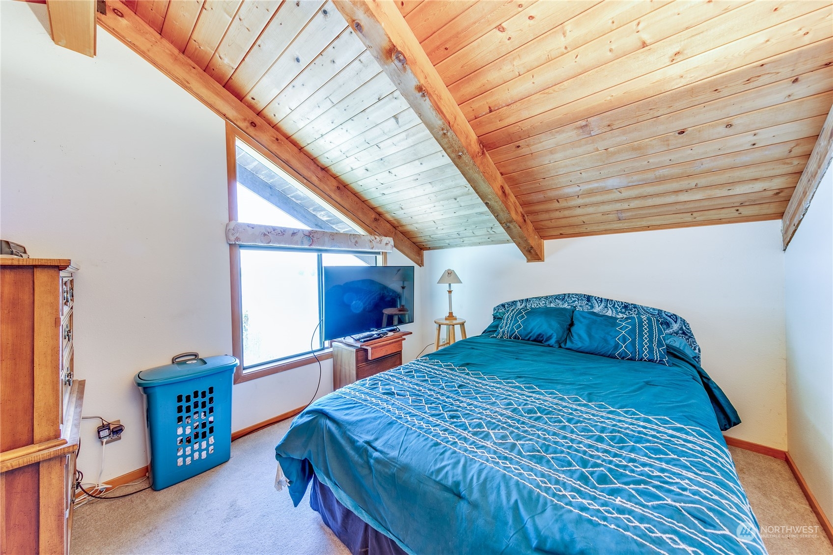 211 Madrona Road Nordland, WA 98358 - Photo 10 of 39 Gallery Image 10
