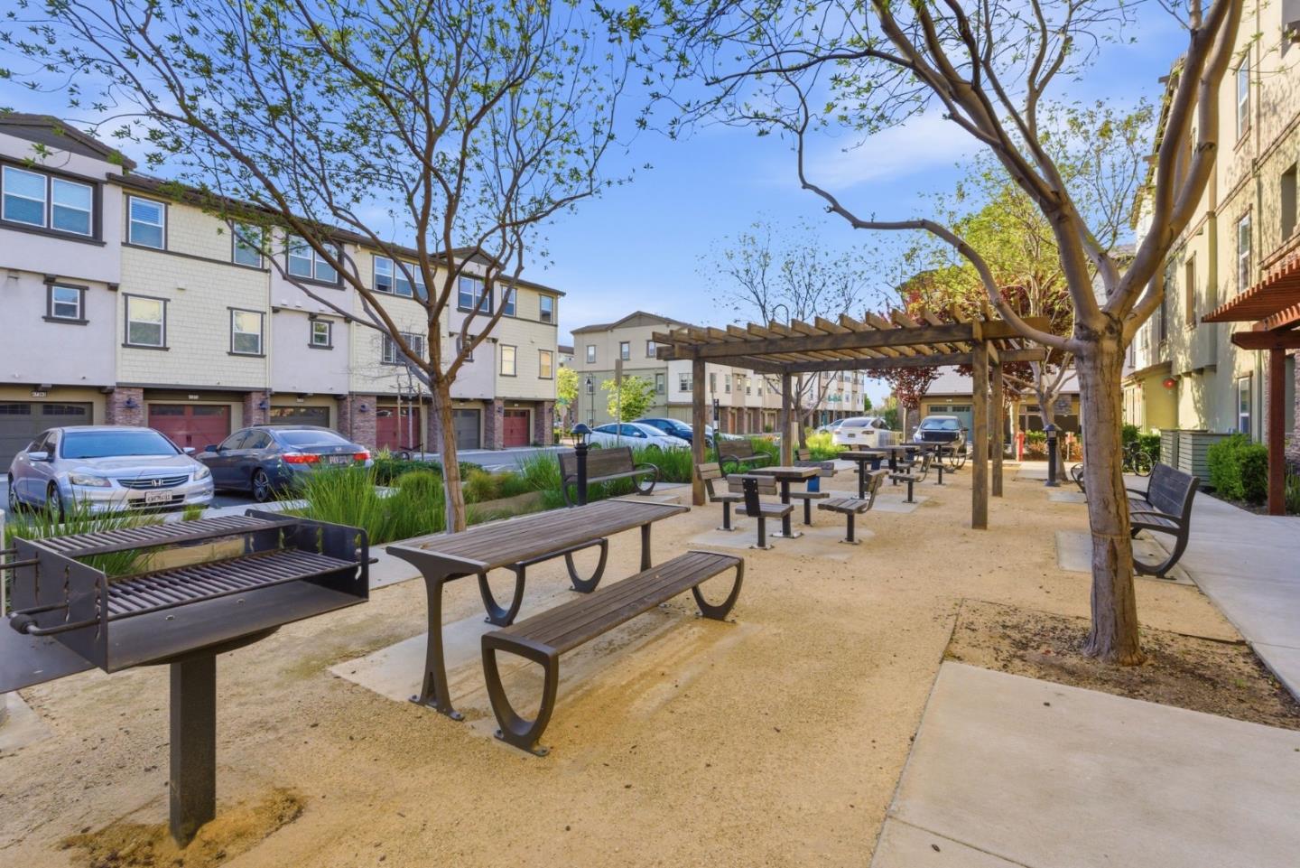 195 Carson Falls Common Fremont, CA 94539 - Photo 43 of 52 a view of a building with sitting area