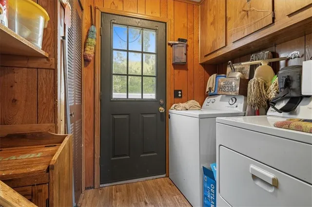 a view of a house with a big yard