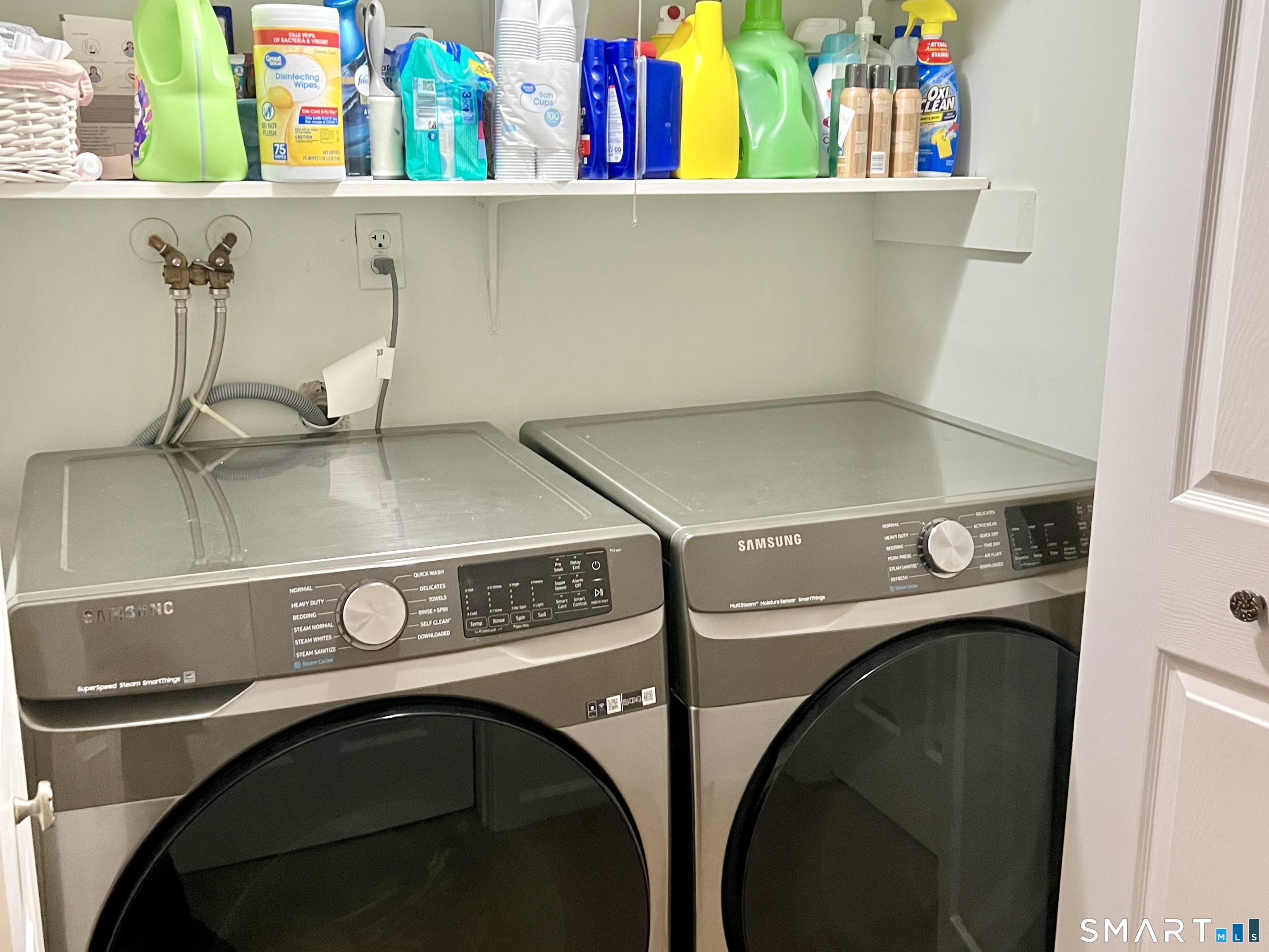 Clark Avenue, Unit 28 Bristol, CT 06010 - Photo 12 of 35 a utility room with dryer and washer