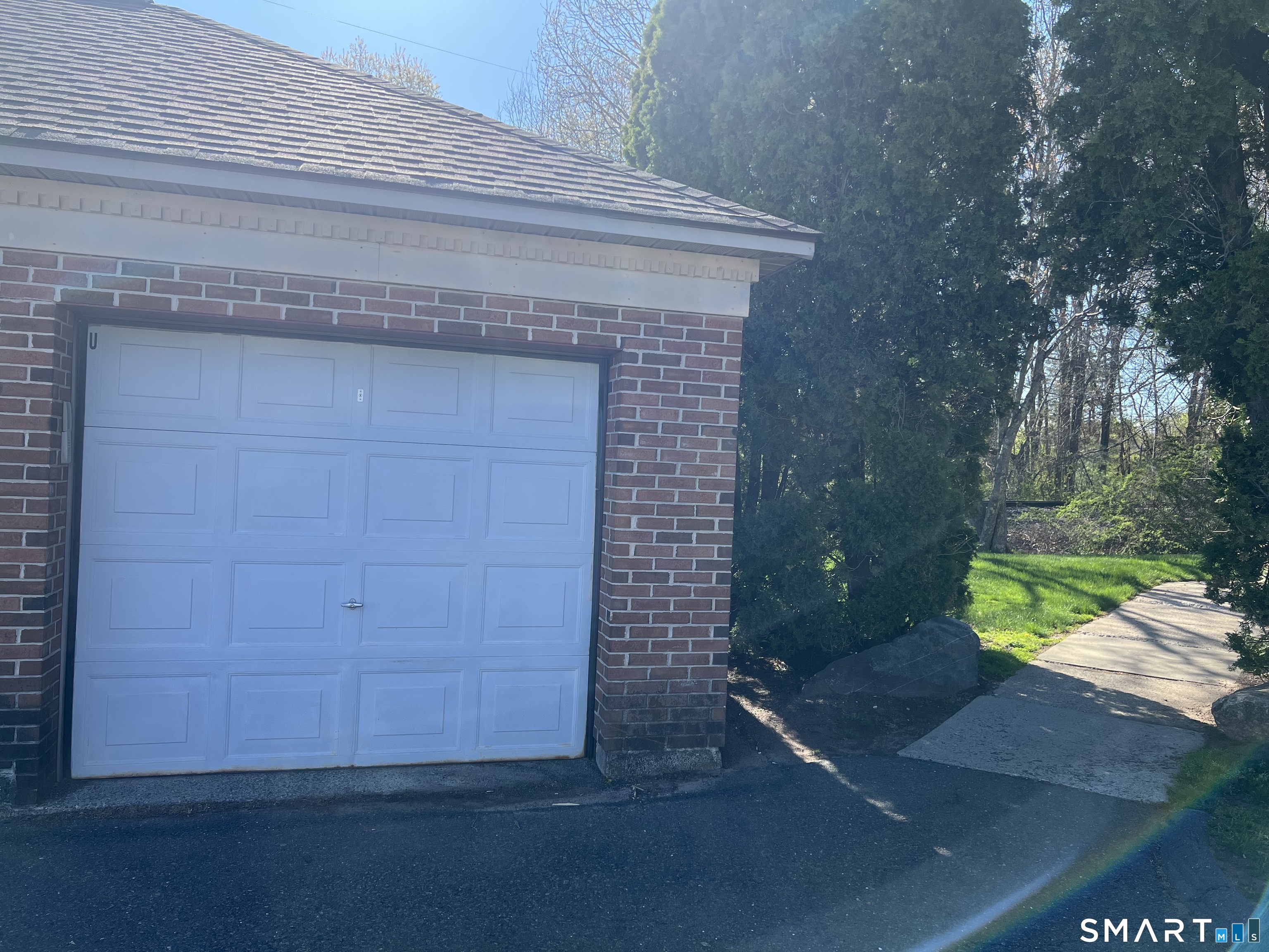 Clark Avenue, Unit 28 Bristol, CT 06010 - Photo 34 of 35