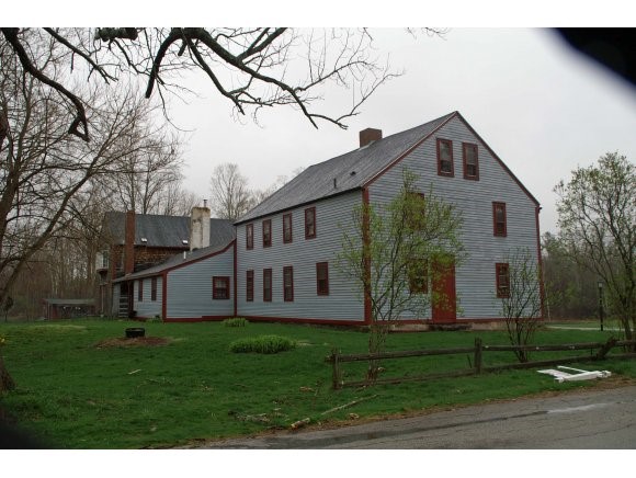 37 Fremont Road Sandown, NH 03873 - Photo 1 of 1