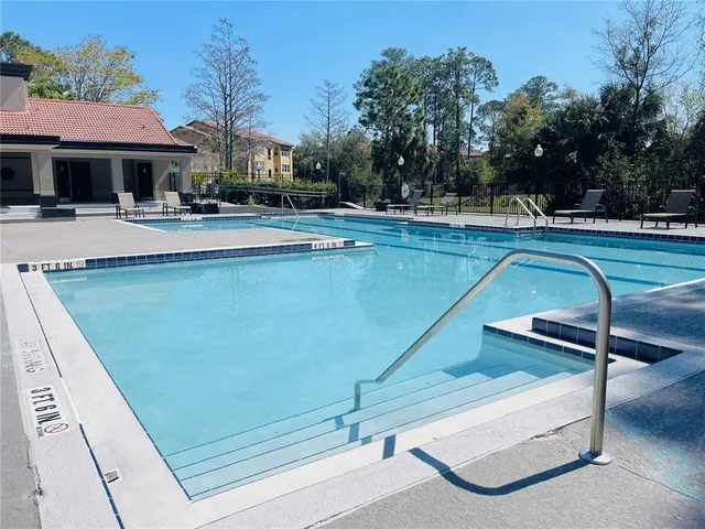 a view of sitting area with furniture