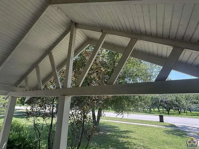 $135,000 | 603 Cottonwood Street, Strong City, KS 66869