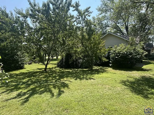 $135,000 | 603 Cottonwood Street, Strong City, KS 66869